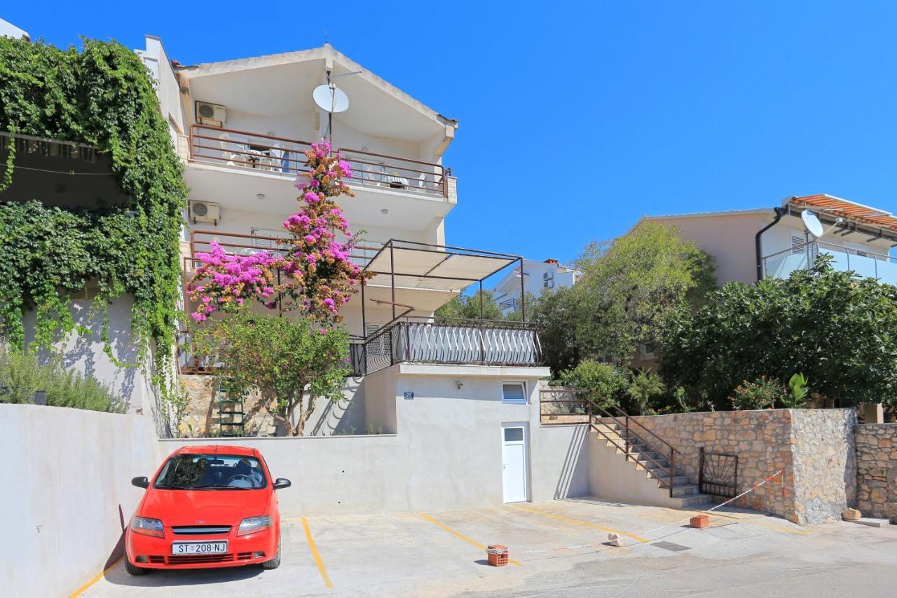 Apartments By The Sea Rastici, Ciovo - 11723 Trogir Kültér fotó