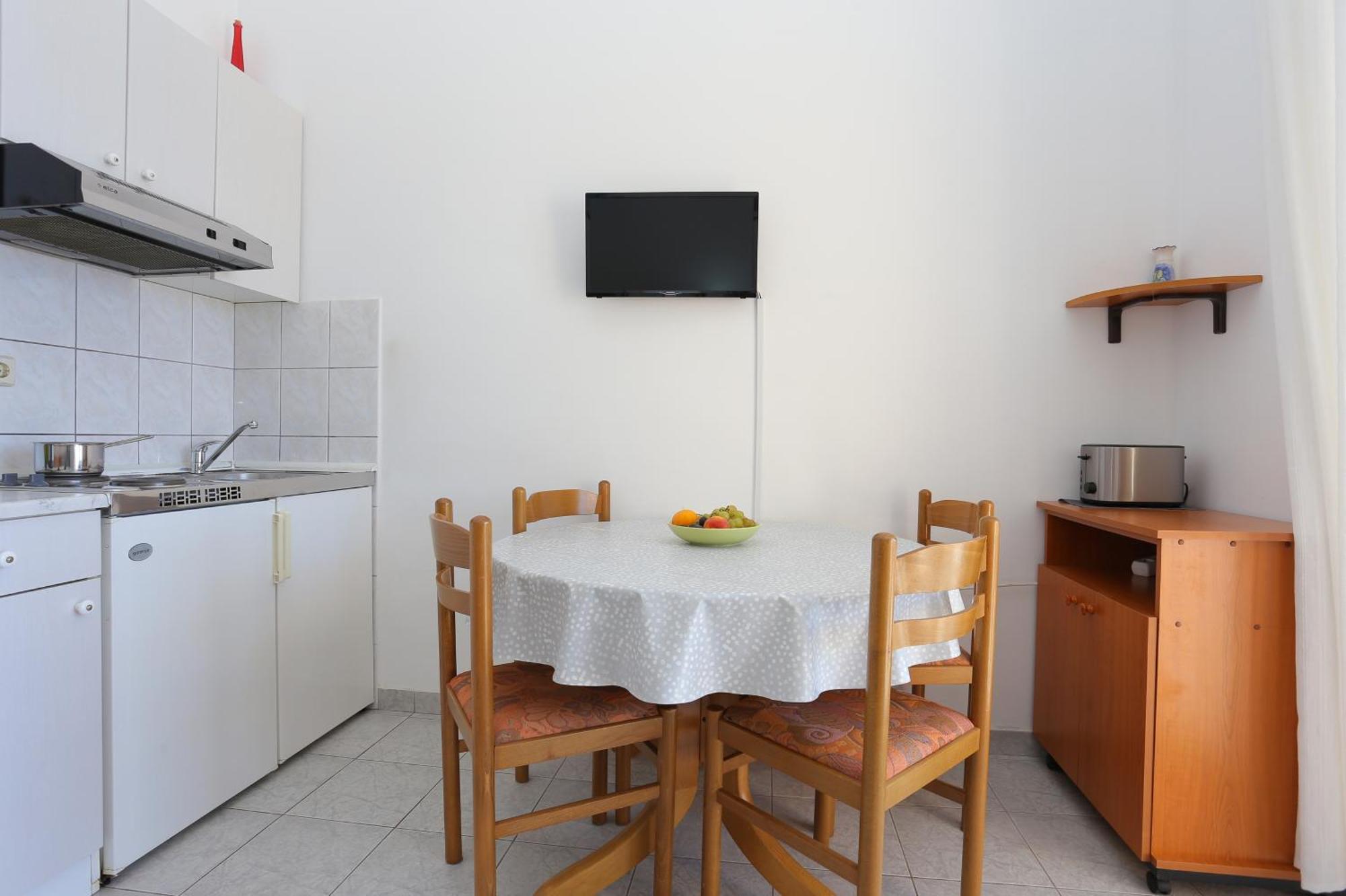 Apartments By The Sea Rastici, Ciovo - 11723 Trogir Szoba fotó