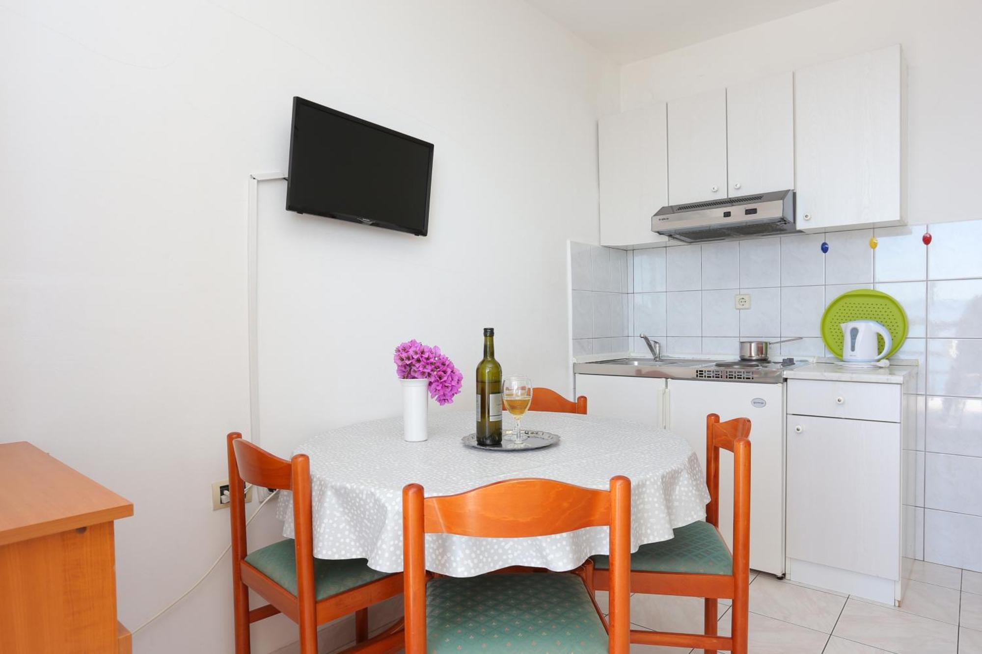 Apartments By The Sea Rastici, Ciovo - 11723 Trogir Szoba fotó